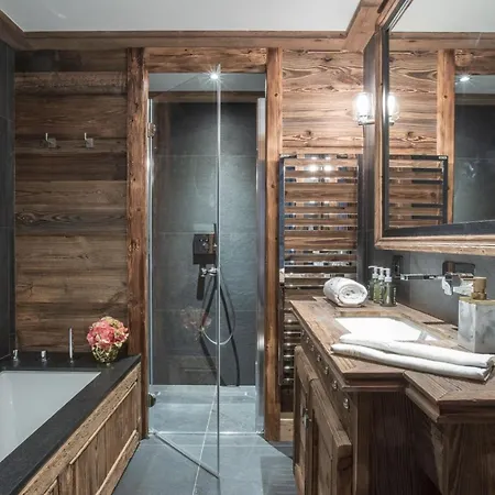 Sanctuary Cozy Chalet Steps From The Slopes * Solden